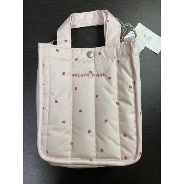 gelato pique(ジェラートピケ)のジェラートピケ ストロベリーキルティング お散歩バッグ Sサイズ ピンク レディースのバッグ(トートバッグ)の商品写真