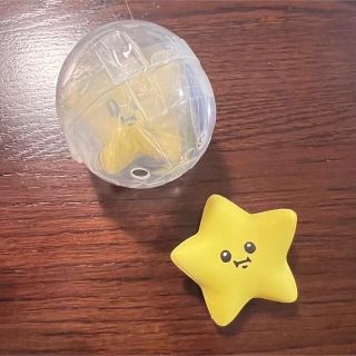 【新品未使用】ちいかわ　けしけしけしごむコレクション　星　ほし(キャラクターグッズ)