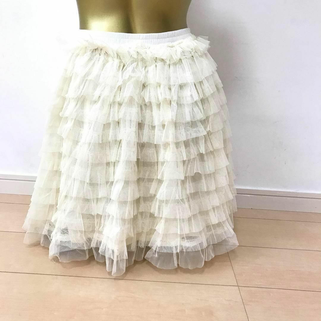 【0030】noka フリル チュール スカート M オフホワイト クリーム レディースのスカート(ミニスカート)の商品写真