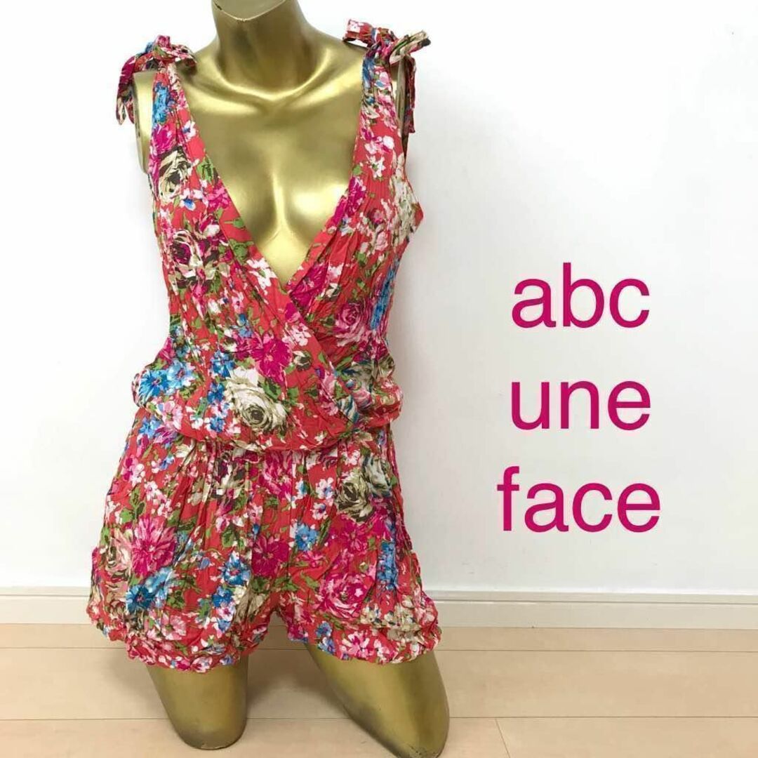 abc une face(アーベーセーアンフェイス)の【0031】abc une face 花柄 コンビネゾン F ピンク系レッド レディースのパンツ(オールインワン)の商品写真