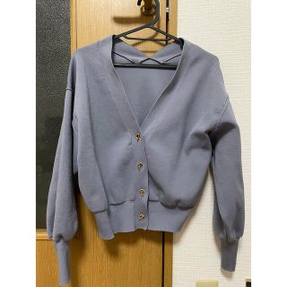 ナチュラルクチュール(natural couture)の水色カーディガン　ボタンデザイン　可愛い(カーディガン)