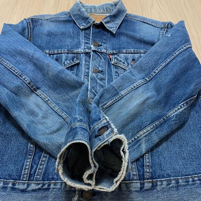 Levi's(リーバイス)の【大きめサイズ】Levi's 70505 bige 4th 44 Levis メンズのジャケット/アウター(Gジャン/デニムジャケット)の商品写真