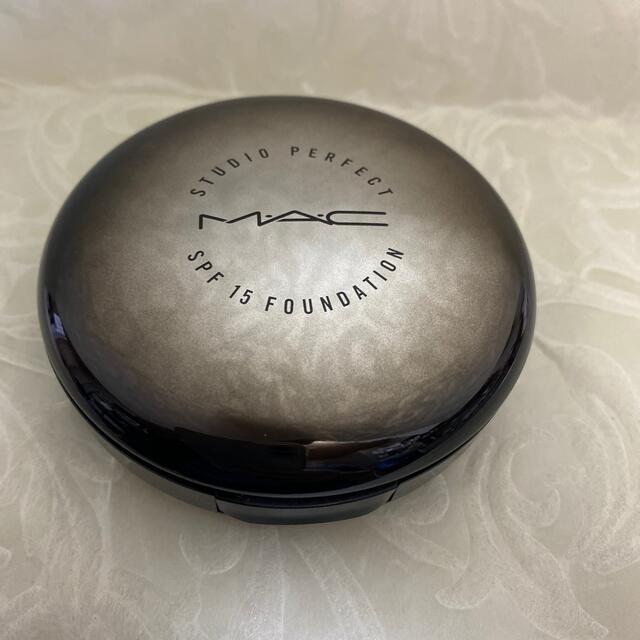 MAC(マック)のマック　スタジオパーフェクト　ケース コスメ/美容のベースメイク/化粧品(ファンデーション)の商品写真