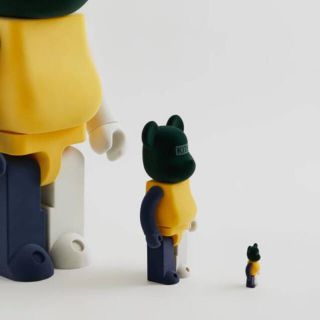 メディコムトイ(MEDICOM TOY)のBe@rbrick KITH 100% & 400% beam 東京限定(その他)