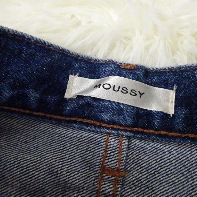 moussy(マウジー)のマウジー　HW SLIM TAPERED　ハイウエストスリムテーパード　23 メンズのパンツ(デニム/ジーンズ)の商品写真