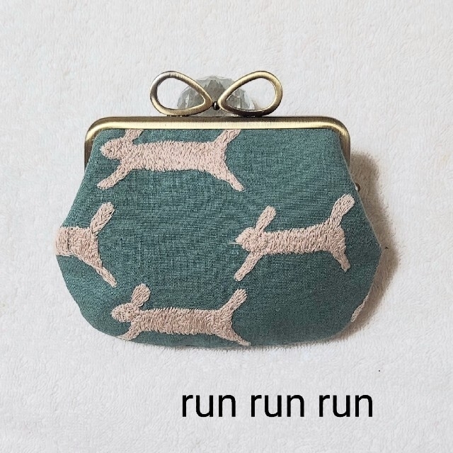 がま口ミナペルホネン ハンドメイドがま口リボン口金親子長財布刺繍run