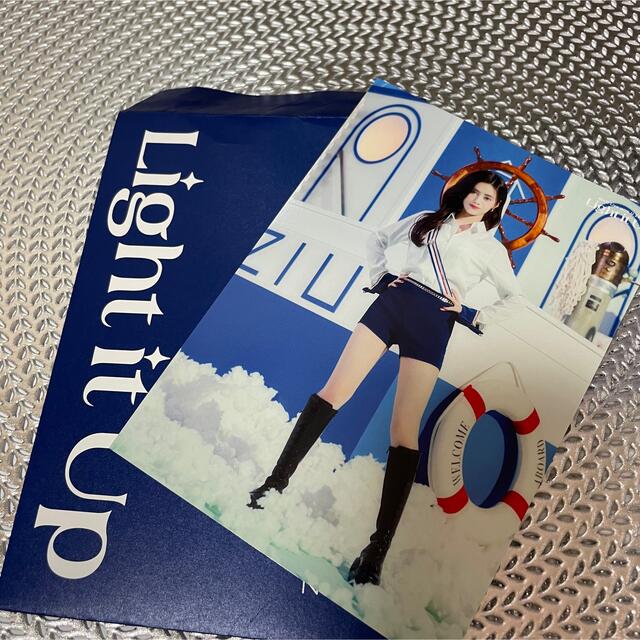 NiziU ラントレ　lightitup りま エンタメ/ホビーのタレントグッズ(アイドルグッズ)の商品写真