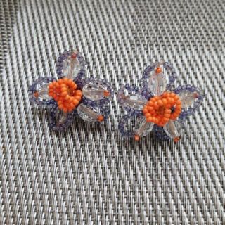 ザラ(ZARA)のZARA ピアス　ビーズ　花　フラワー　花ピアス(ピアス)