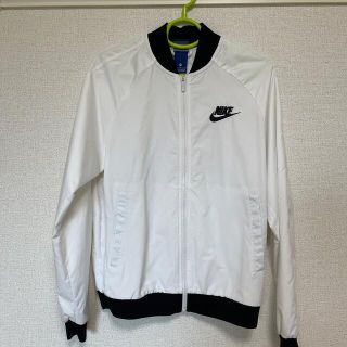 ナイキ(NIKE)のブルゾン(ブルゾン)