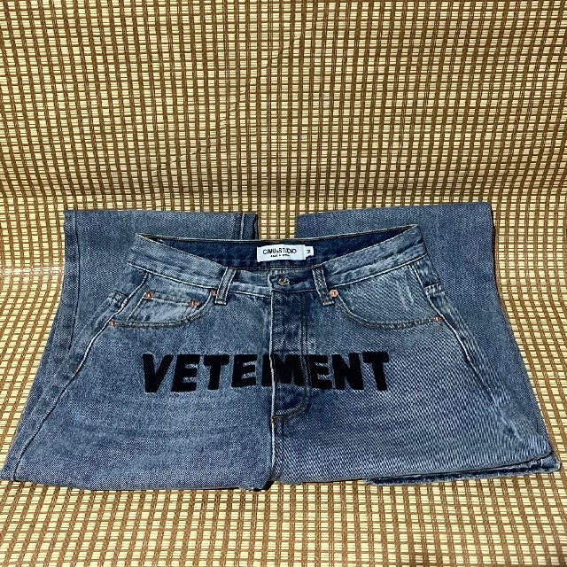 超歓迎】 vetements ヴェトモン ロゴ刺繍デニム ilam.org