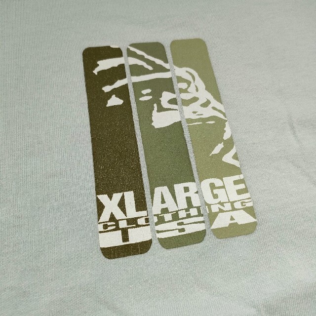 XLARGE(エクストララージ)のXLARGE    エクストララージ　Tシャツ メンズのトップス(Tシャツ/カットソー(半袖/袖なし))の商品写真