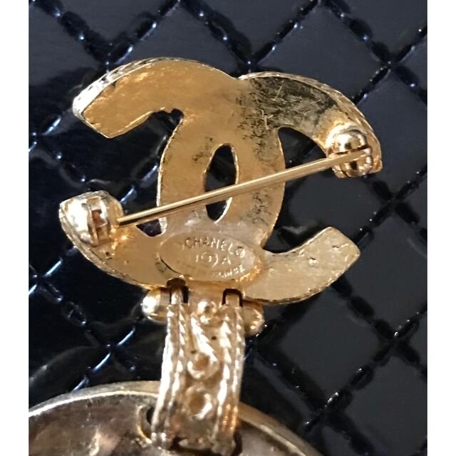 返品不可】 CHANEL シャネル ヴィンテージ ゴールド - ブローチ