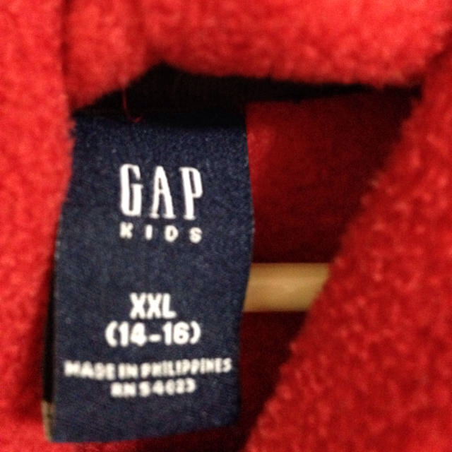 GAP(ギャップ)のGAP♡フリースパーカー レディースのトップス(パーカー)の商品写真