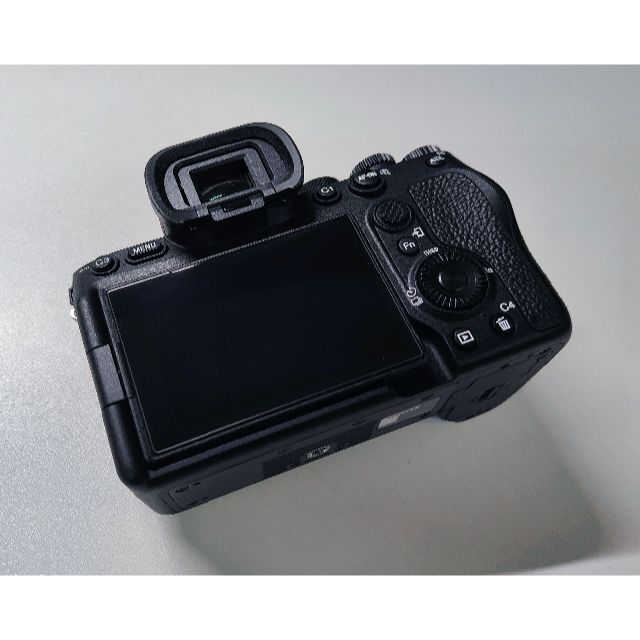 SONY α７Ⅳ ILCE-7M4 シャッター回数約３００回