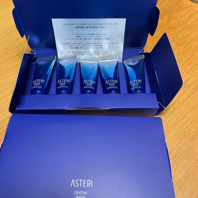 ASTERI  クリスタルホワイト　ファンデーション　6箱　新品　未使用