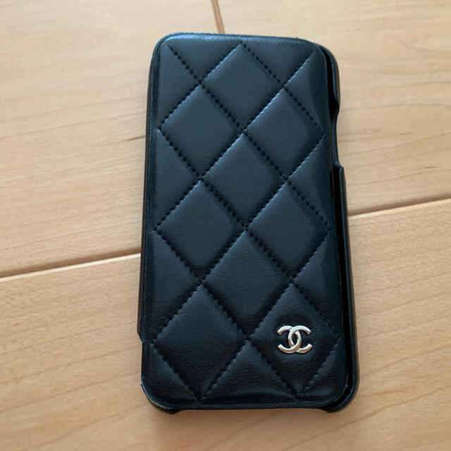 CHANEL(シャネル)のシャネル☆iPhone X ケース スマホ/家電/カメラのスマホアクセサリー(iPhoneケース)の商品写真