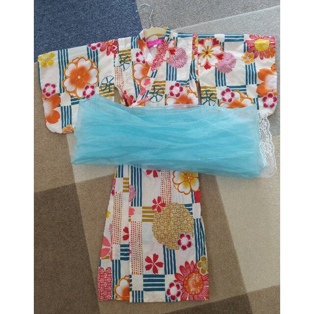 女の子浴衣　100cm キッズ/ベビー/マタニティのキッズ服女の子用(90cm~)(甚平/浴衣)の商品写真