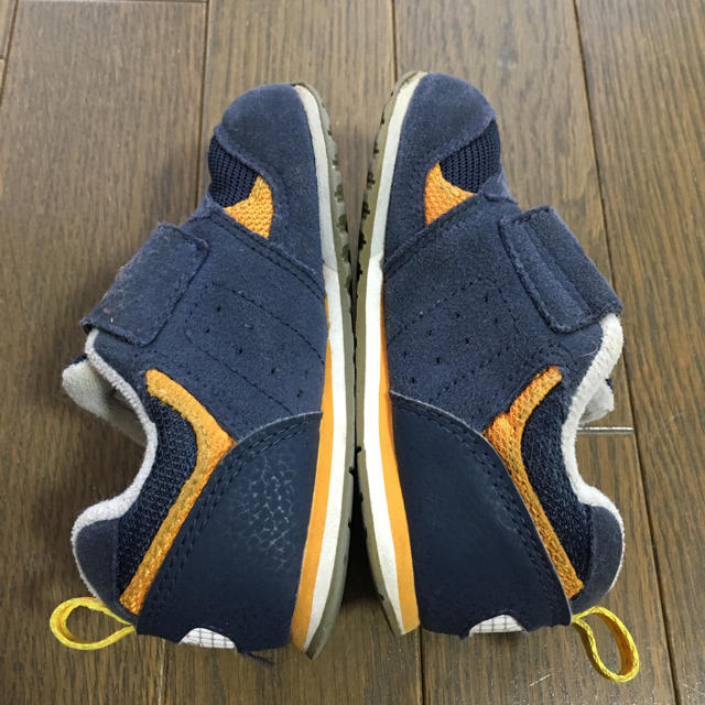 New Balance(ニューバランス)のニューバランス キッズスニーカー キッズ/ベビー/マタニティのキッズ靴/シューズ(15cm~)(スニーカー)の商品写真