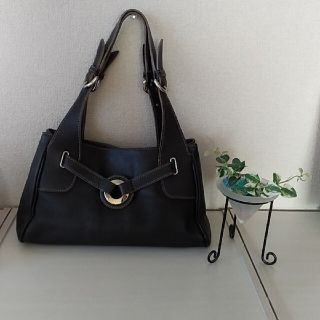 フルラ(Furla)のFURLA ハンドバッグ  レザー☆おまけ付きチャーム(ハンドバッグ)