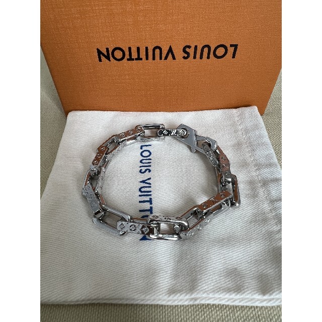 Louis Vuitton Monogram Chain Bracelet (M64224, M64223)