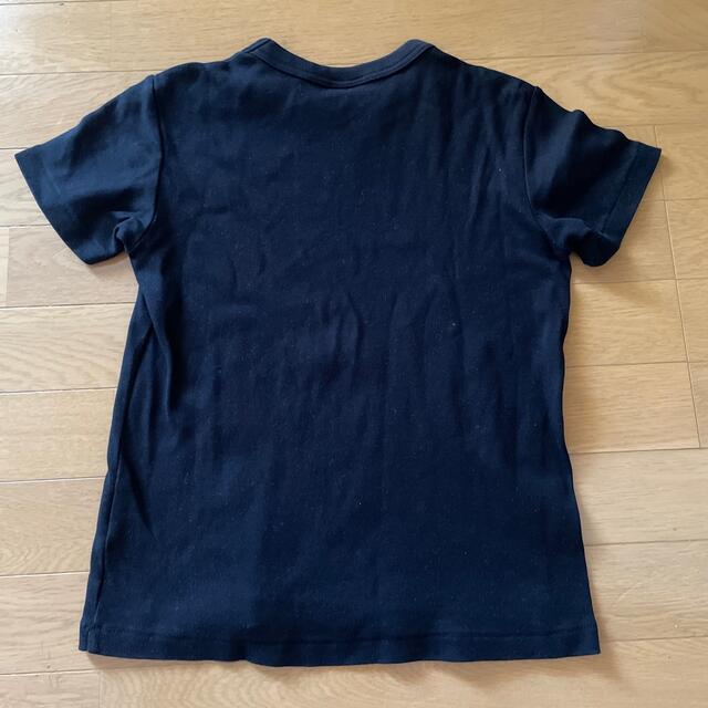 UNIQLO(ユニクロ)のユニクロ　黒　tシャツ　UT レディースのトップス(Tシャツ(半袖/袖なし))の商品写真