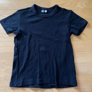 ユニクロ(UNIQLO)のユニクロ　黒　tシャツ　UT(Tシャツ(半袖/袖なし))