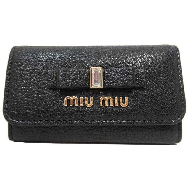 良かったらご覧になって下さい極美品　miu miu ミュウミュウ　マテラッセ　6連　キーケース　ゴールド金具