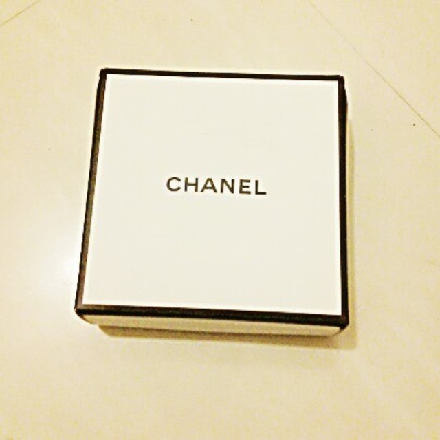 CHANEL(シャネル)のCHANEL 08PIRATE コスメ/美容のネイル(ネイルケア)の商品写真