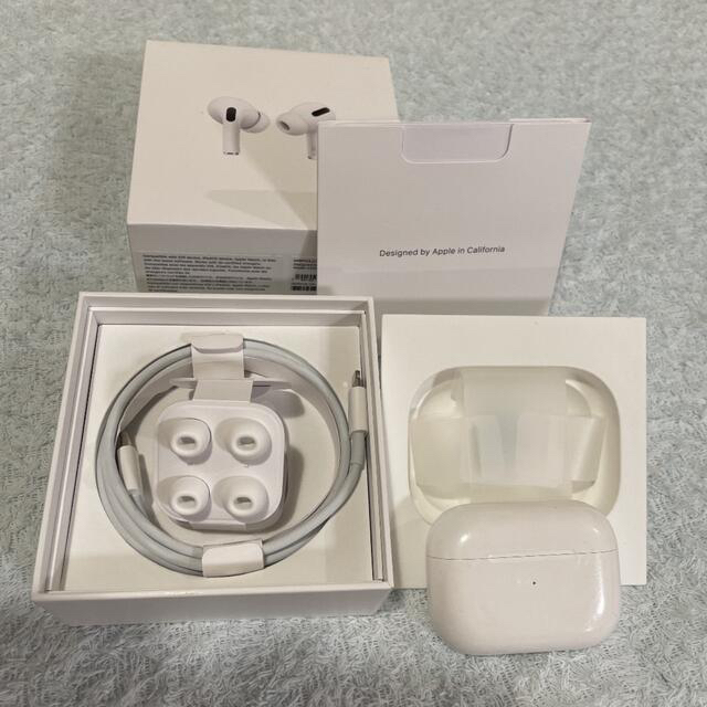 Apple AirPods Pro MWP22J/A 右耳のみ 値下げしました まとめ割