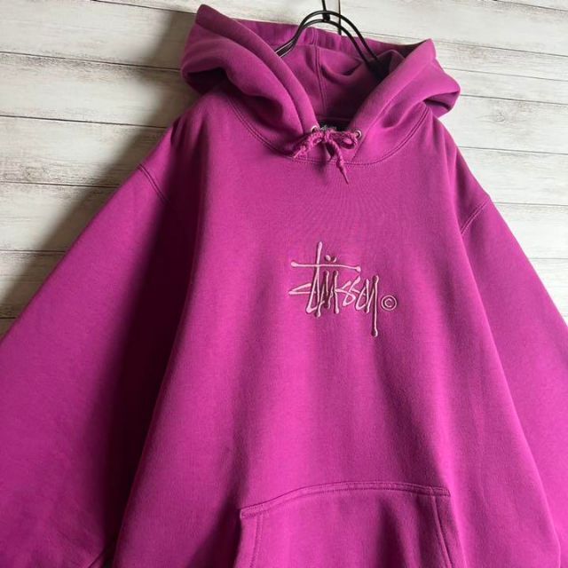 STUSSY - 【即完売品】ステューシー パーカー ビック刺繍ロゴ 入手困難