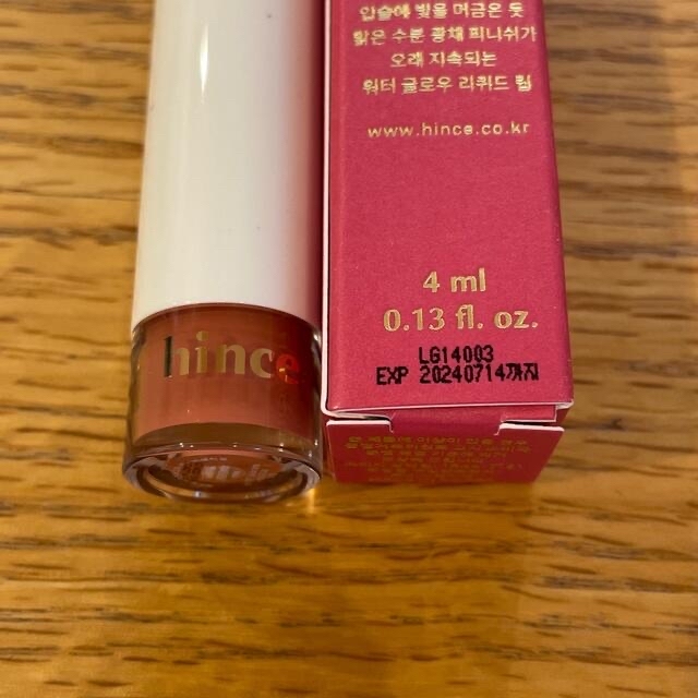 hince(ヒンス)のhince ムードエンハンサー　ウォーターリキッドグロウ　w004 アンビエント コスメ/美容のベースメイク/化粧品(リップグロス)の商品写真