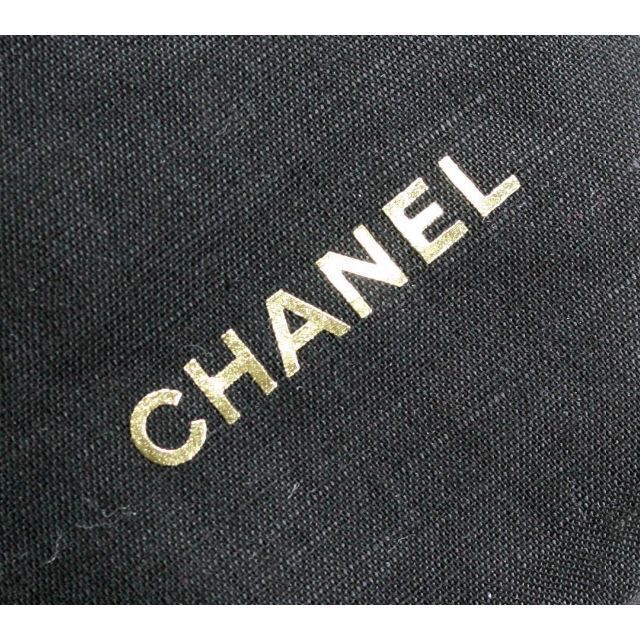 CHANEL(シャネル)のChbk2g 新品未使用本物　シャネル　非売品巾着ポーチ レディースのファッション小物(ポーチ)の商品写真