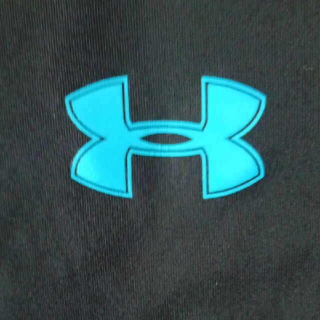 UNDER ARMOUR(アンダーアーマー)のアンダーアーマー heatgear  FITTED Tシャツ 2枚セット スポーツ/アウトドアのトレーニング/エクササイズ(その他)の商品写真