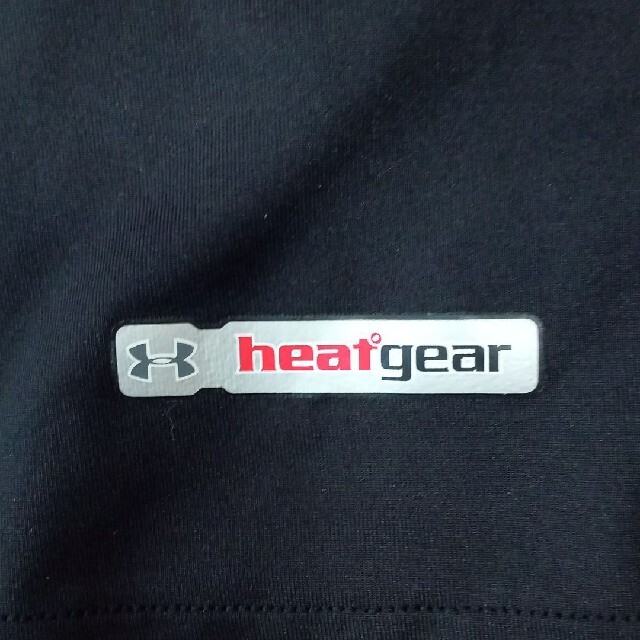 UNDER ARMOUR(アンダーアーマー)のアンダーアーマー heatgear  FITTED Tシャツ 2枚セット スポーツ/アウトドアのトレーニング/エクササイズ(その他)の商品写真