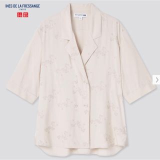 ユニクロ(UNIQLO)のユニクロ×イネス☆花柄刺繍オープンカラーブラウス Mサイズ(シャツ/ブラウス(半袖/袖なし))