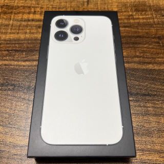 アイフォーン(iPhone)のiPhone13 Pro 128GB シルバー 新品未使用(スマートフォン本体)