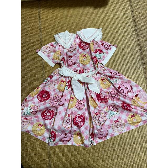 Shirley Temple - 【新品】三越伊勢丹限定 ドーナツプリントエプロン
