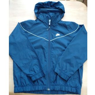 ナイキ(NIKE)のNIKE　ナイロンパーカー　XS 120〜130(ジャケット/上着)