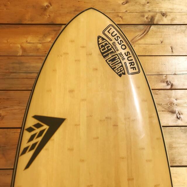 QUIKSILVER(クイックシルバー)の送料無料◎ルッソサーフステッカー　ブラック　防水ステッカー　ROXY スポーツ/アウトドアのスポーツ/アウトドア その他(サーフィン)の商品写真