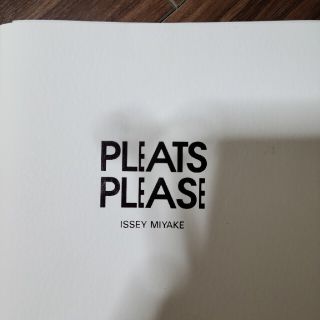 プリーツプリーズイッセイミヤケ(PLEATS PLEASE ISSEY MIYAKE)の今季！新作9月15日発売完売！イッセイミヤケワンピース49500円お品(ロングワンピース/マキシワンピース)