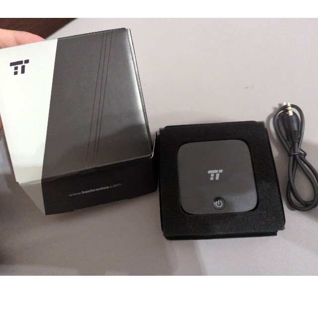 TaoTronics BluetoothトランスミッターレシーバーTT-BA09 スマホ/家電/カメラのオーディオ機器(その他)の商品写真