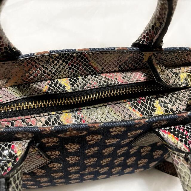 ヴィヴィアンウエストウッド【美品】花柄×パイソン 2wayショルダー