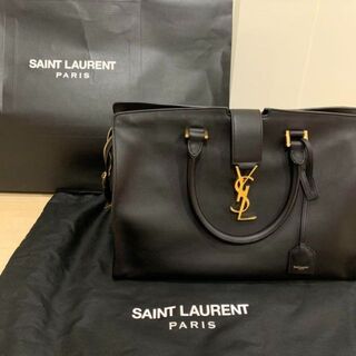 イブサンローラン(Yves Saint Laurent Beaute) 革 バッグの通販 100点 