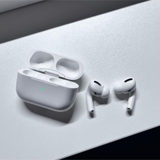 アップル(Apple)のAirPods pro 初期不良交換済み品(ヘッドフォン/イヤフォン)