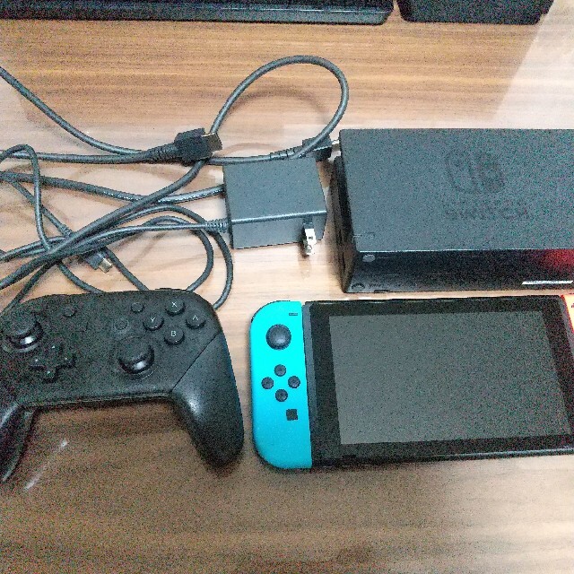 Nintendo Switch - 【箱付き】任天堂Switch本体＋Proコントローラーの+