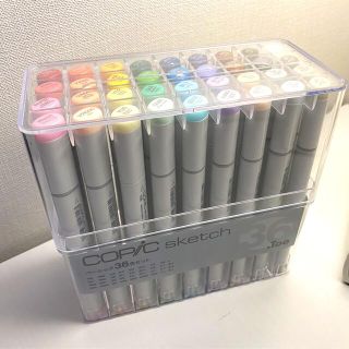 ツゥールズ(TOOLS)の【m様専用】コピック スケッチ 36色セット ✩美品✩(カラーペン/コピック)