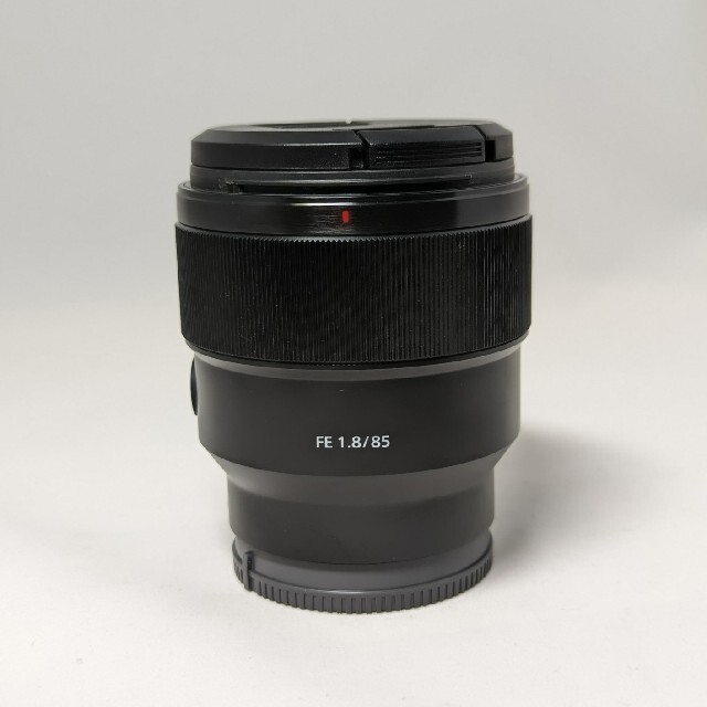 SONY(ソニー)のSONY  Eマウント 85mm f1.8/SEL85F18 スマホ/家電/カメラのカメラ(その他)の商品写真