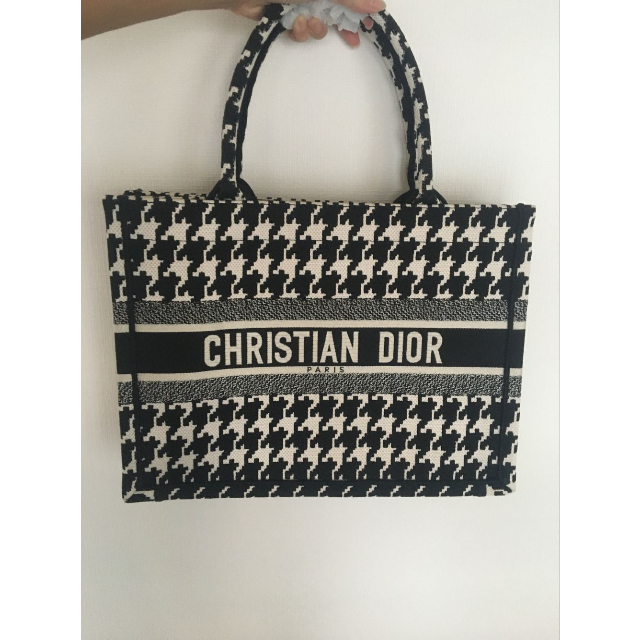 Christian Dior - (*DlOR*)刺繡*千鳥柄* ブックトートバッグの通販 by アサリ's shop｜クリスチャンディオール