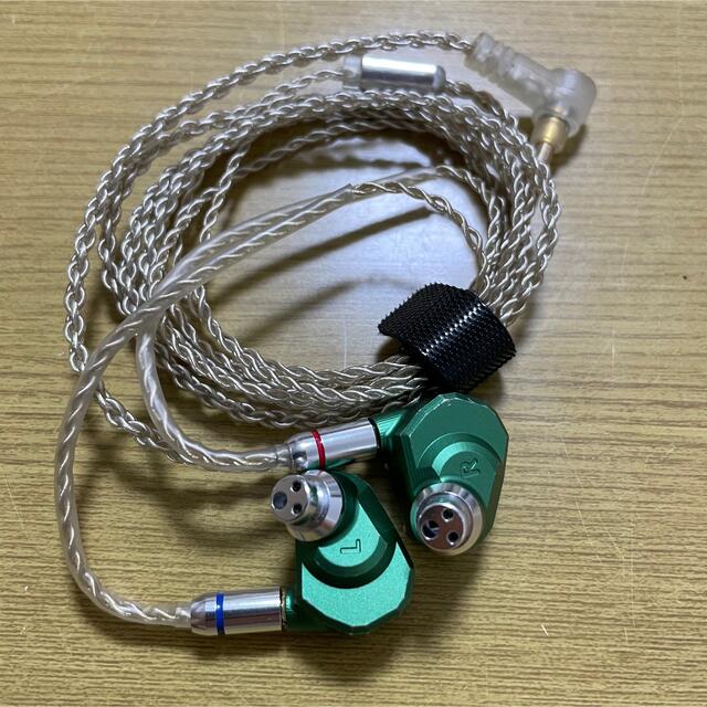 初期型　Campfire Audio ANDROMEDA スマホ/家電/カメラのオーディオ機器(ヘッドフォン/イヤフォン)の商品写真