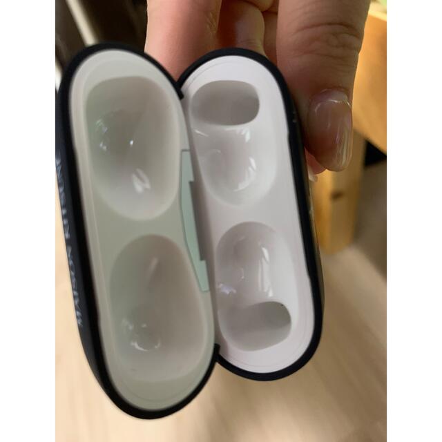 Apple(アップル)のAIR PODS PRO AirPods pro  スマホ/家電/カメラのオーディオ機器(ヘッドフォン/イヤフォン)の商品写真